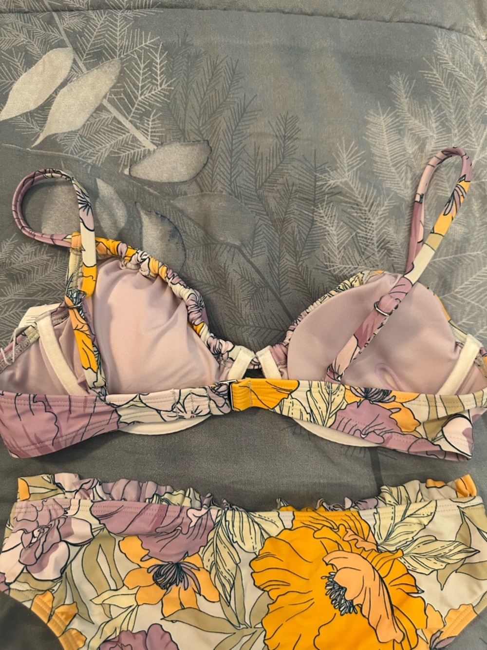 NWTS Cupshe Lavender Floral Underwire Bikini with Yellow Accents Sz S - Picture 5 of 7